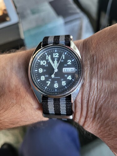 17570660924063868777643302068921