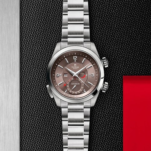 img_tudor_watch_carousel_2_M79620TC-0005-1536x1536