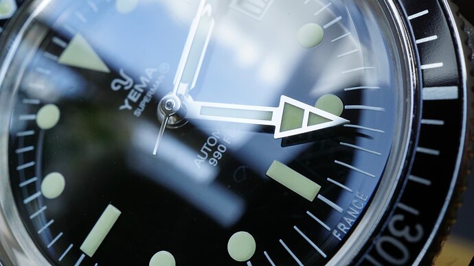 E99D9F69-52FC-4DC1-9644-4C7933C993BC_1_201_a