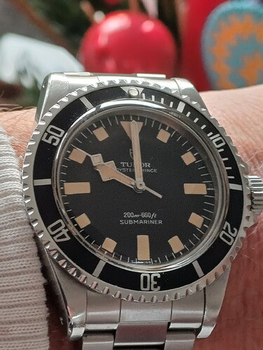 17662212097781000199899292438022