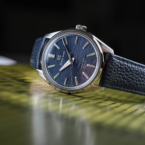Grand-Seiko-Evolution-9-Moonlit-Birch-SLGW007-Hi-Beat-Hand-wound-review-9