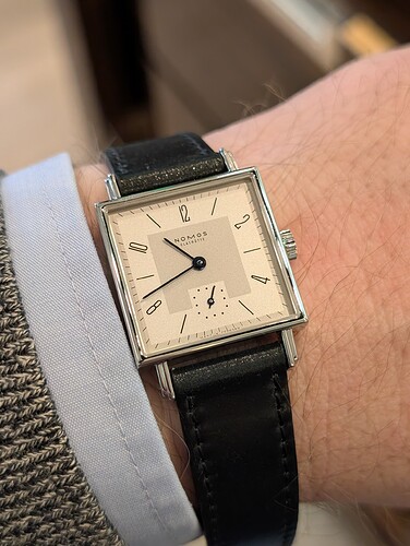 PXL_20260410_113604921