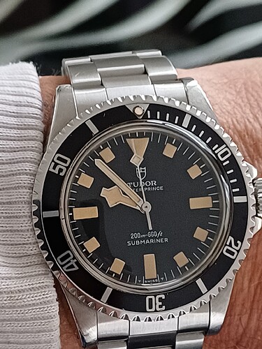 17699359328463550747791422687305