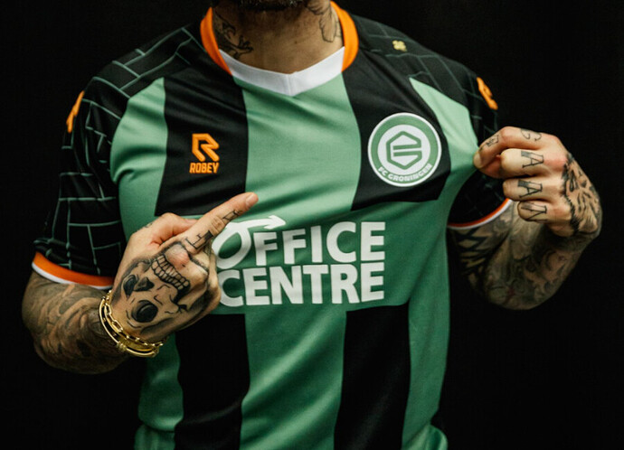 fc_groningen_2021_2022_third_kit