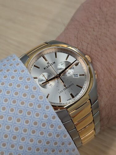 PXL_20251014_071307785