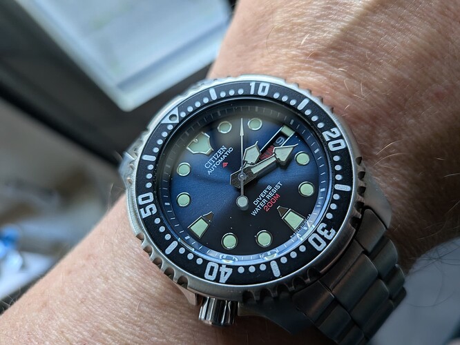 PXL_20251109_131804881.MACRO_FOCUS