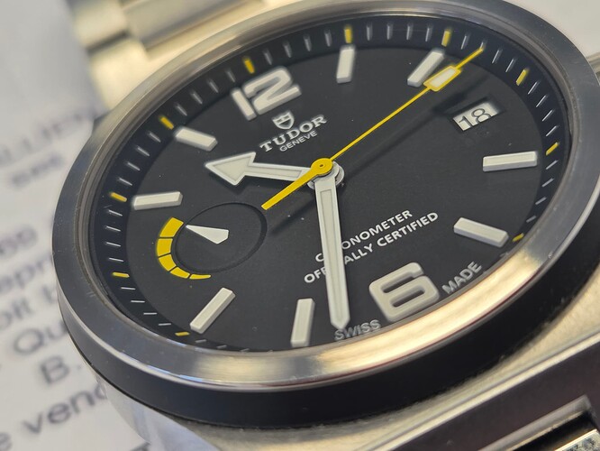 1763458352885974127673794700632