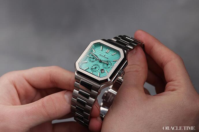 Oceaneva-Mens-Tenuis-Automatic-Calendar-Thin-Watch-Teal-Dial-2