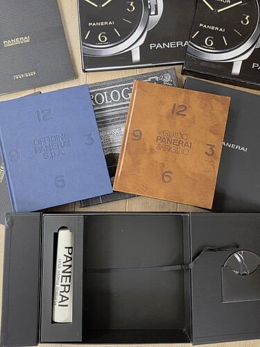 TK - Panerai Literatuur