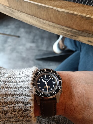 17650996858759015933652591411363