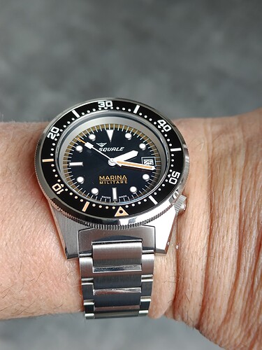 17719390467624885019427353005838