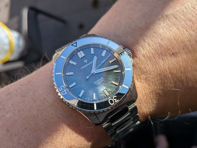 PXL_20251107_121805317.MACRO_FOCUS