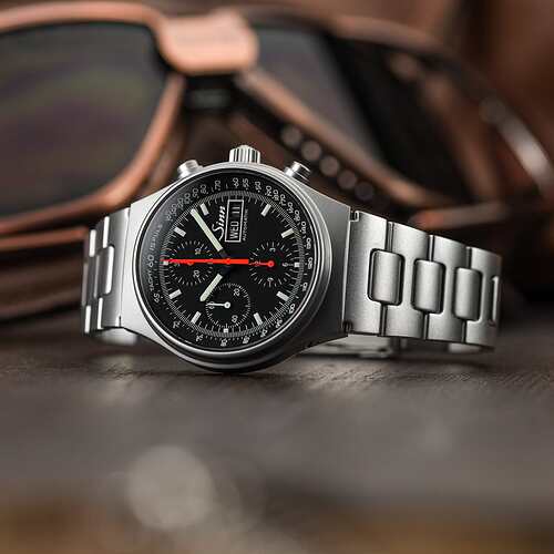 watches-sinn-144-st-sa-automatic-chronograph-black-dial-solid-bracelet-34686588747939_3000x