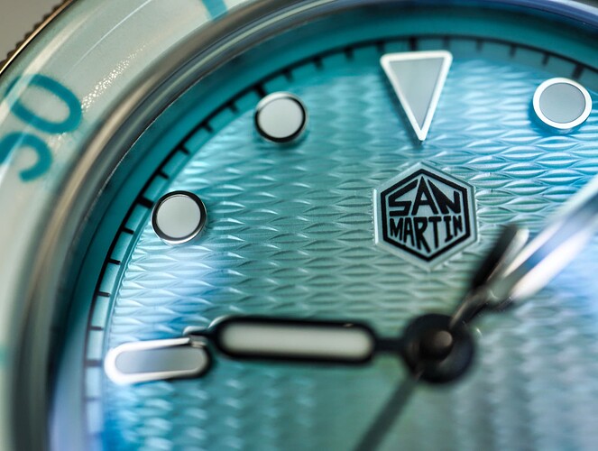 1A9732C3-7046-4F96-ADC9-BAD23C98C269