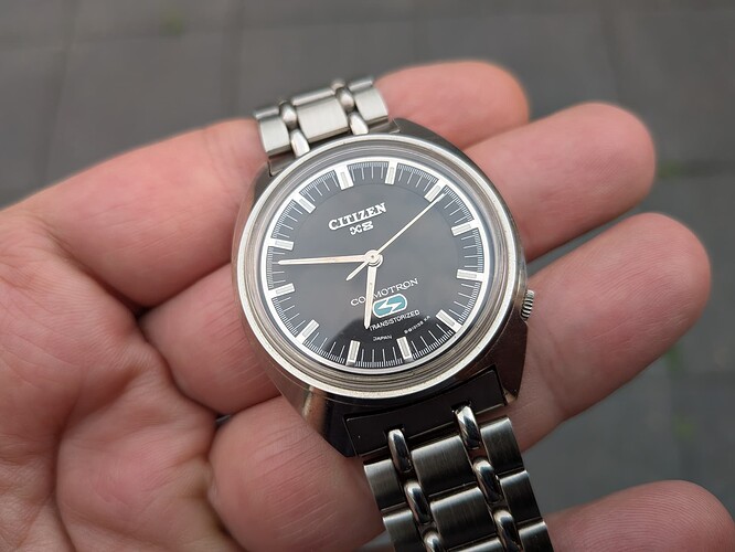 PXL_20251016_164718284.MACRO_FOCUS