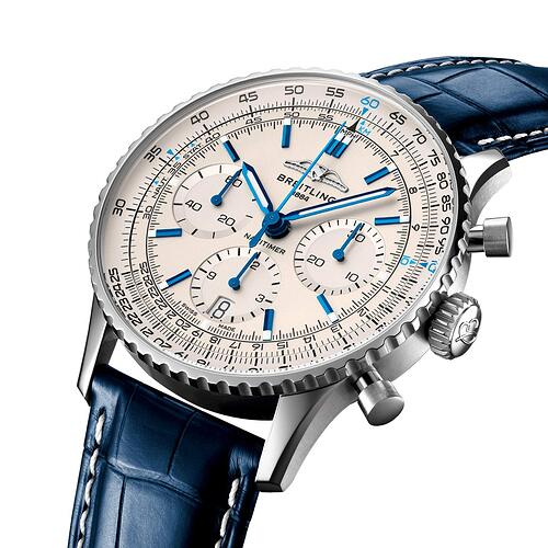 Breitling_Navitimer_B01_Chronograph_41_Boutique_Edition_003