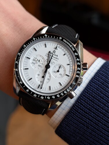 PXL_20251116_133555432