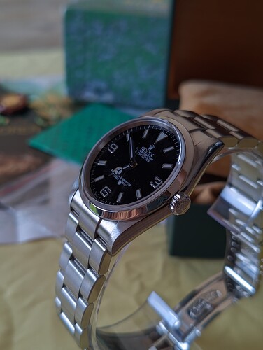 ARK_20250927_15564.PORTRAIT