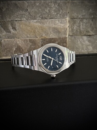 NA: GP Laureato Midnight Blue