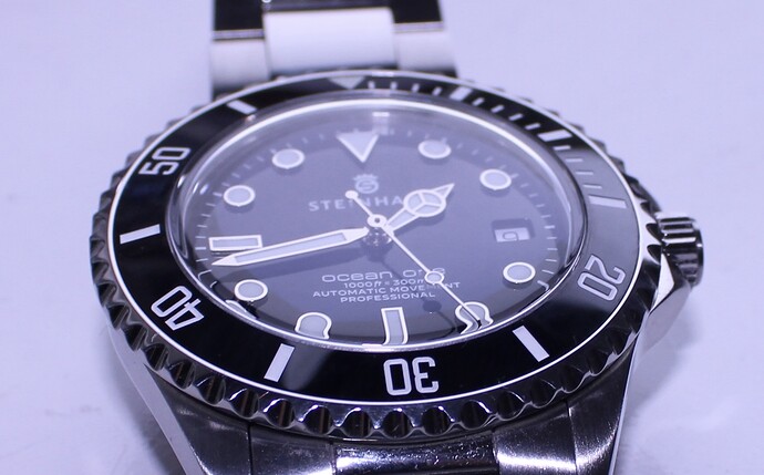 9CB9FB8F-4A11-46F1-BDE2-13F625229A67_1_201_a
