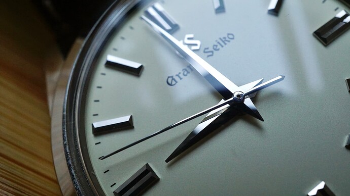 1A0833C6-C28C-4082-96BD-68C31B1CF7E5_1_201_a