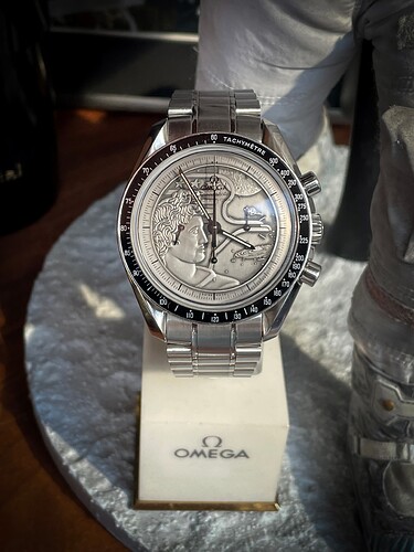 Speedmaster_ApolloXVII_40th_05