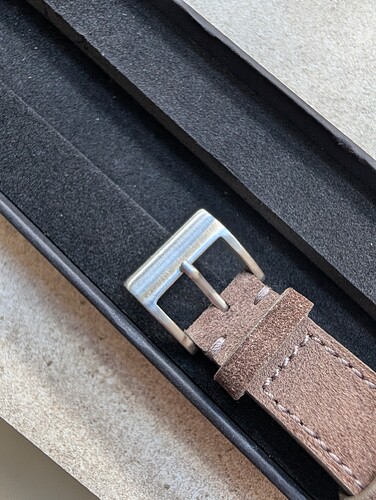 PXL_20260419_124718833