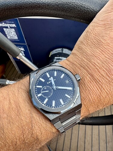 1B35F687-3C09-47E8-AB8F-B60F1356F078_1_105_c