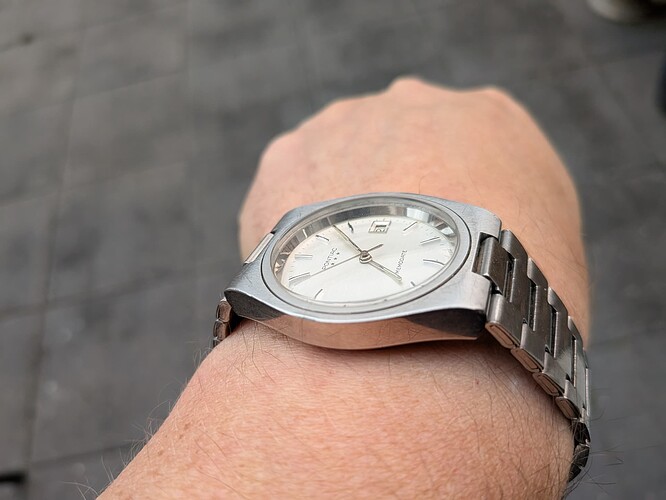 PXL_20251004_170750077.MACRO_FOCUS