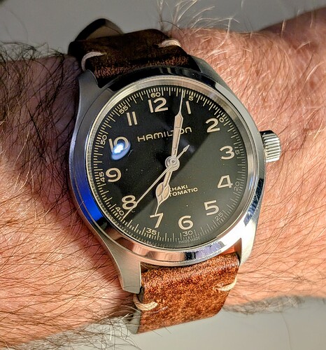 PXL_20251206_180336717~2