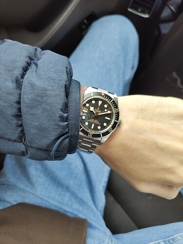 17618154576149077385822519996582