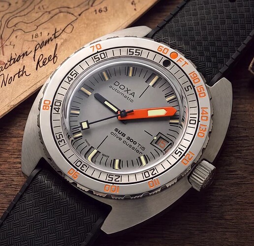 DOXA_SUB300_Ti5_Clive_Cussler_lifestyle_picture_FB_6