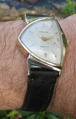 Hamilton-Pacer-2-5-On-Wrist