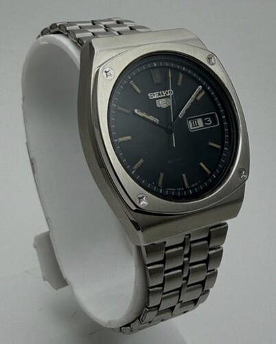 Screenshot_2025-12-16-21-22-13-58_87e9f4426582de1d1ef01bce57e33a1a