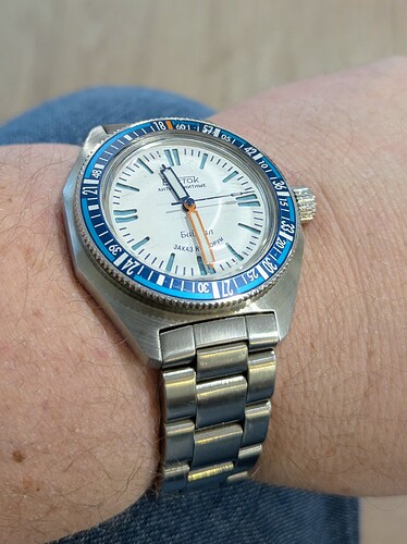 PXL_20251128_102927397~2