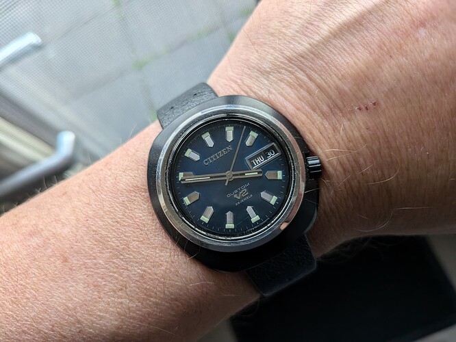 PXL_20251030_144911509.MACRO_FOCUS