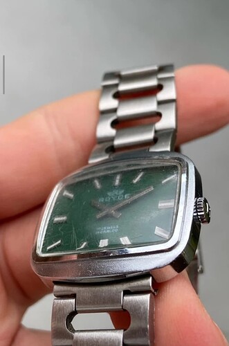 Screenshot_2026-02-03-20-07-15-787_fr.vinted-edit