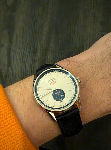 PXL_20251106_204552488~2