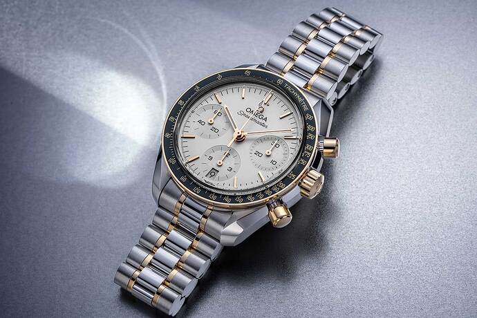 05-Omegae-Speedmaster-38mm