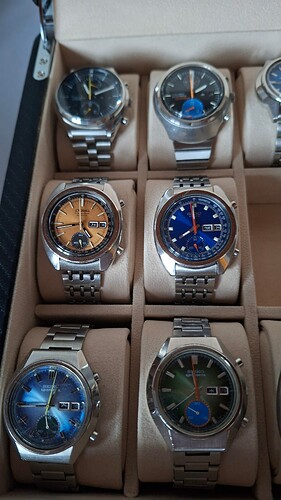 17698711880664769744393592235318