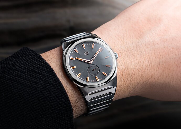 Formex-Aria-Manufacture-Chronometer-40-mm-Ardesia-Grey-Dial-Wrist-1-18cm_7in