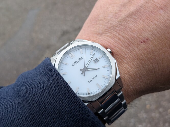 PXL_20251028_151208293.MACRO_FOCUS