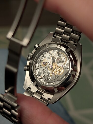 PXL_20251111_060446811~2