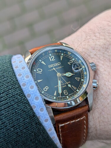 PXL_20251213_143351940