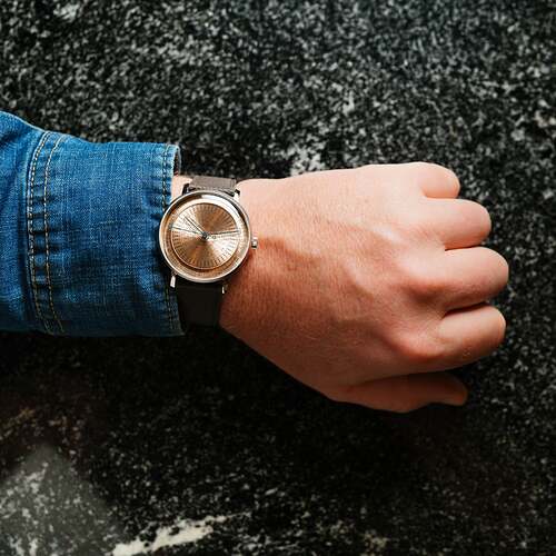 xeric-omnigraph-bronze-06a-wrist-1x1