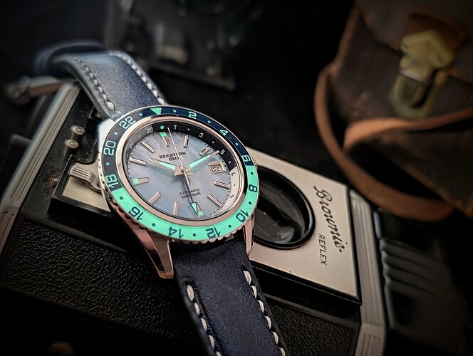 PXL_20260102_192801273.PORTRAIT~2