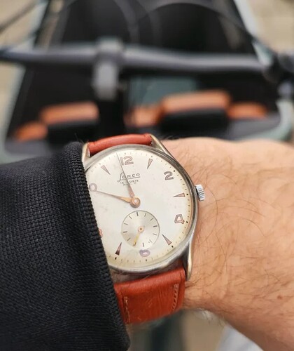 Screenshot_2025-11-11-19-44-47-459_com.watchenterprise.watchcrunch-edit