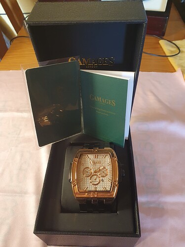 horloge in de doos