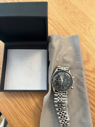 NA: Omega Speedmaster 145.022-69 ST met een verrassing!