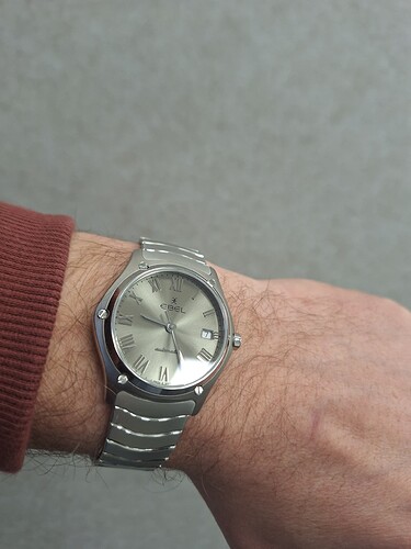 17677742066845648714268644090829